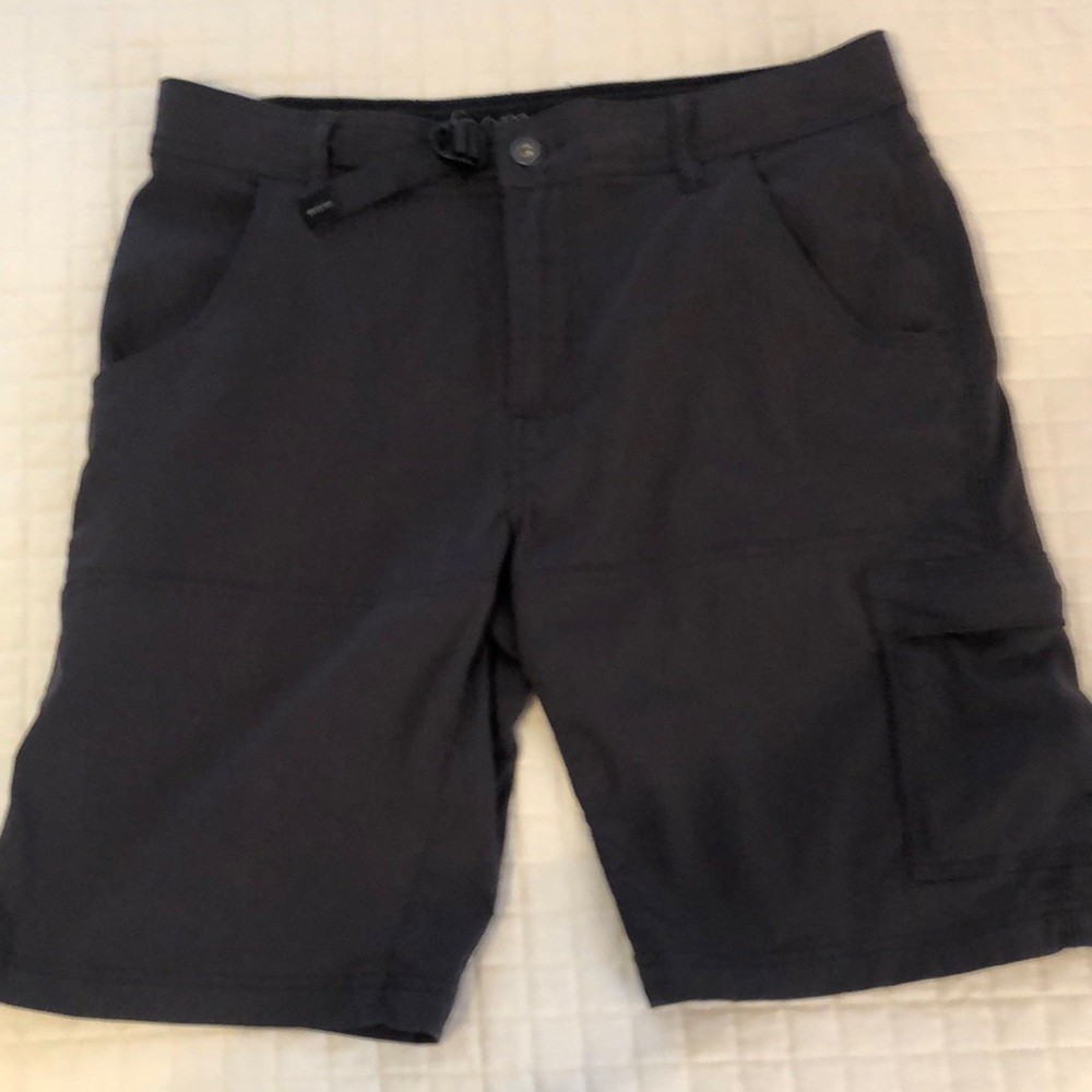 Prana Breathe Men shorts charcoal